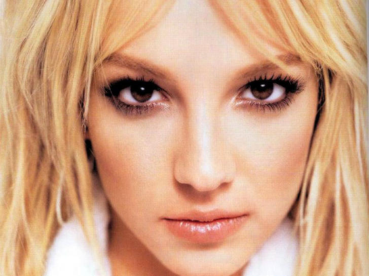 Ad:  britney-spears-wallpaper-010-1024.jpg
Gsterim: 1032
Boyut:  58.8 KB