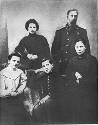 Ad: 200px-Mayakovsky-SN-001.jpg
Gösterim: 313
Boyut: 10.2 KB