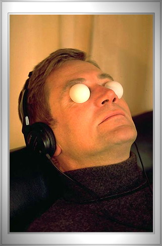 Ad: Ganzfeld_gross.jpg
Gösterim: 576
Boyut: 35.3 KB