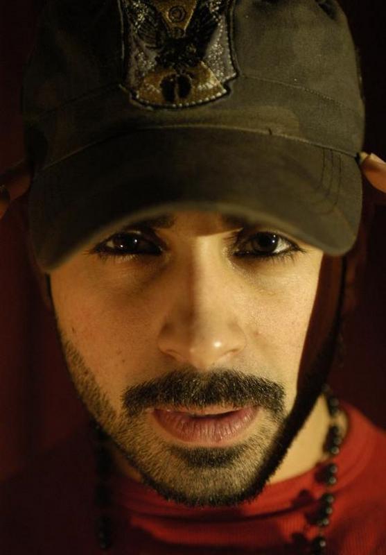 Ad:  gokhan.jpg
Gsterim: 711
Boyut:  38.8 KB