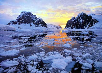 Ad:  Antarktika_1.jpg
Gsterim: 474
Boyut:  25.3 KB