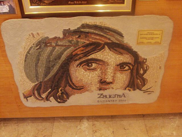 Ad:  Zeugmatobb.JPG
Gsterim: 514
Boyut:  47.4 KB