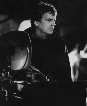 Ad: NeilJordanPicture.jpg
Gösterim: 289
Boyut: 51.3 KB