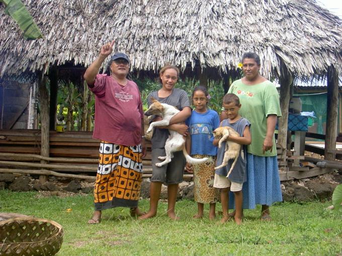 Ad:  Samoa_Familie.JPG
Gsterim: 443
Boyut:  91.7 KB