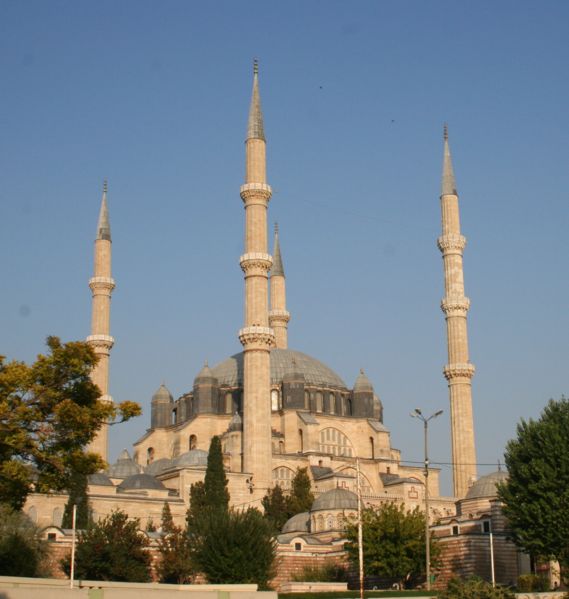 Ad:  Selimiye_camii.JPG
Gsterim: 939
Boyut:  50.9 KB