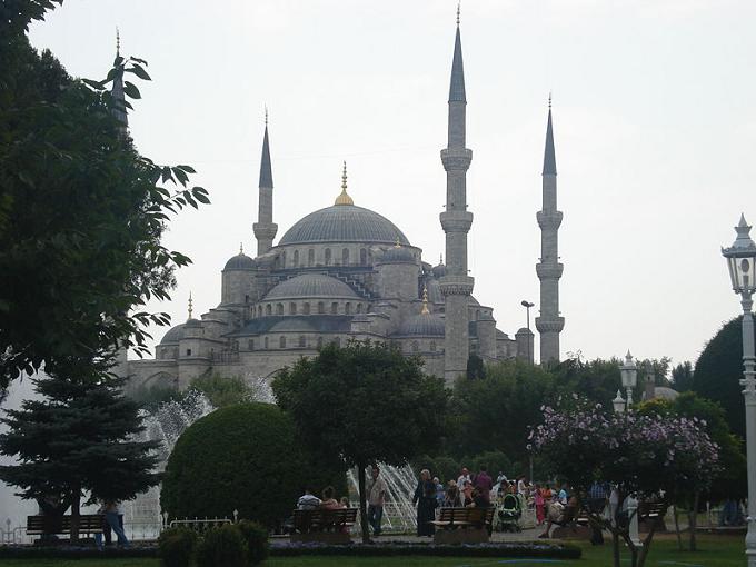 Ad:  Sultanahmet_Camii.JPG
Gsterim: 1053
Boyut:  48.2 KB