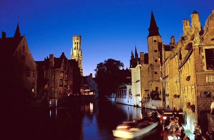 Ad:  bruksel_2.jpg
Gsterim: 437
Boyut:  44.6 KB