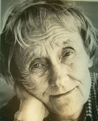 Ad:  astrid_lindgren2.jpg
Gsterim: 822
Boyut:  13.0 KB