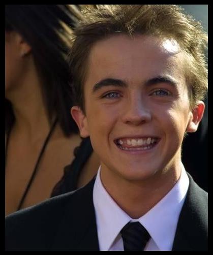 Ad: Frankie Muniz.jpg
Gösterim: 397
Boyut: 23.3 KB