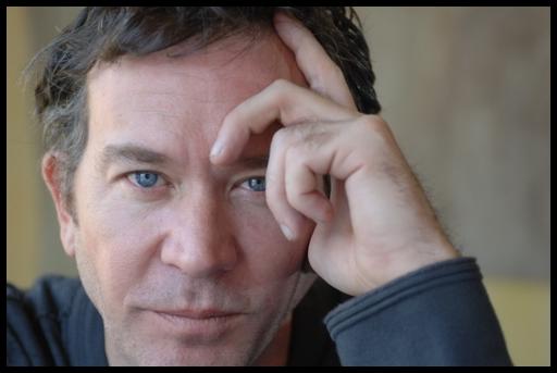 Ad:  Timothy Hutton.jpg
Gsterim: 294
Boyut:  19.5 KB