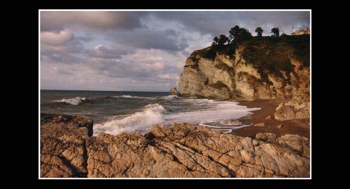 Ad:  dalgal�deniz.jpg
G�sterim: 264
Boyut:  39.3 KB