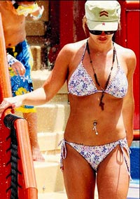 Ad:  britney2009.jpg
Gsterim: 292
Boyut:  19.1 KB