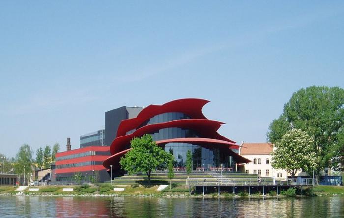Ad: 800px-Hans-Otto-Theater4.jpg
Gösterim: 299
Boyut: 41.6 KB Ad: 800px-Hans-Otto-Theater4.jpg
Gösterim: 299
Boyut: 41.6 KB