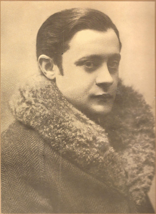 Ad:  Enrique Jardiel Poncela.png
Gsterim: 360
Boyut:  655.4 KB