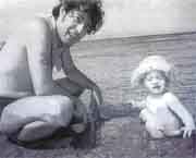 Ad: Ismailhakkicocuguyla.jpg
Gösterim: 874
Boyut: 11.4 KB