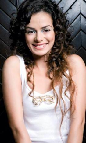 Ad: ozge_ozpirincci.jpg
Gösterim: 2592
Boyut: 38.4 KB