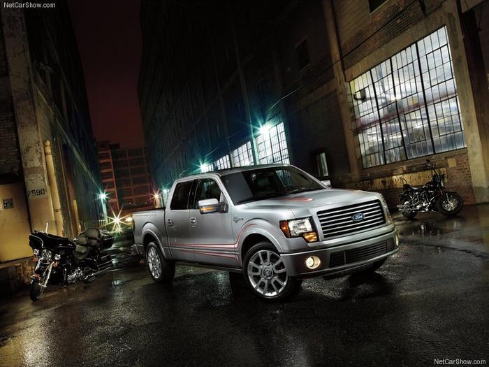 Ad:  Ford-F-150_Harley-Davidson_2011_800x600_wallpaper_02.jpg
Gsterim: 156
Boyut:  63.3 KB