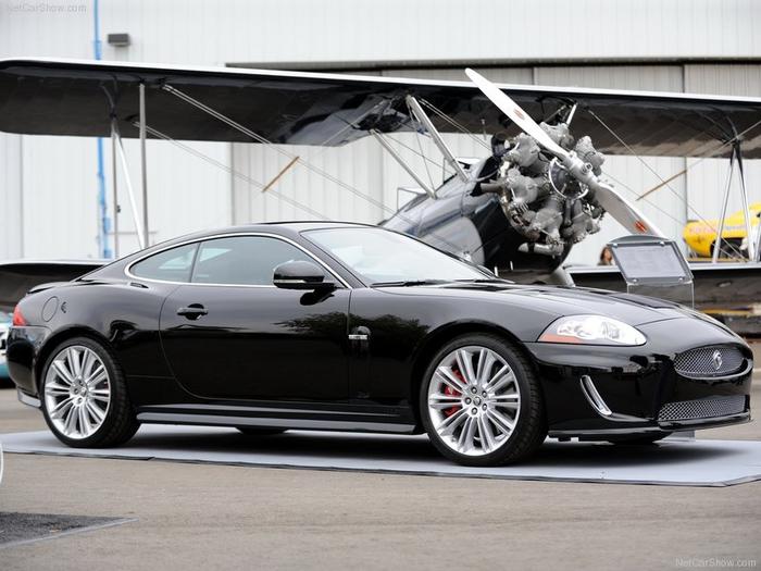 Ad:  Jaguar-XKR_175_2011_800x600_wallpaper_03.jpg
Gsterim: 216
Boyut:  56.7 KB