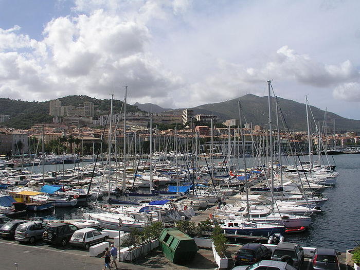 Ad: 800px-Porto_Ajacio.jpg
Gösterim: 319
Boyut: 91.9 KB Ad: 800px-Porto_Ajacio.jpg
Gösterim: 319
Boyut: 91.9 KB