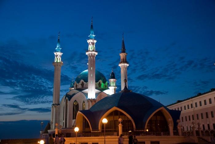 Ad:  Kul-Sharif-Salih-Melikoglu-20080816-2000.jpg
Gsterim: 209
Boyut:  33.7 KB