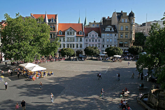 Ad: 800px-Braunschweig_Kohlmarkt.jpg
Gösterim: 134
Boyut: 103.3 KB
