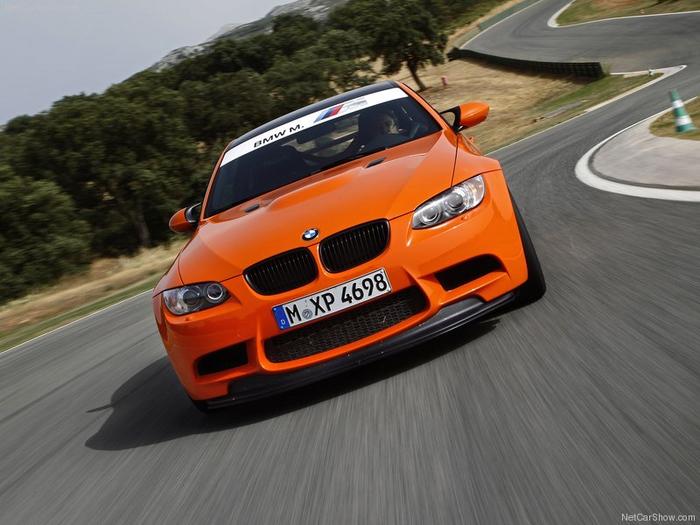 Ad:  BMW-M3_GTS_2011_800x600_wallpaper_23.jpg
Gsterim: 312
Boyut:  53.3 KB