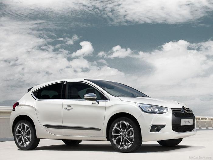 Ad:  Citroen-DS4_2012_800x600_wallpaper_01.jpg
Gsterim: 228
Boyut:  45.4 KB