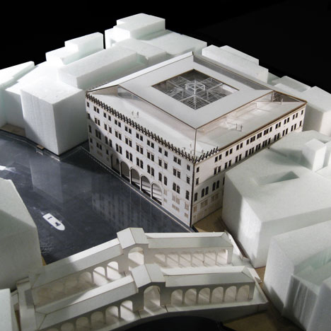 Ad:  fondaco-1.jpg
Gsterim: 235
Boyut:  75.0 KB