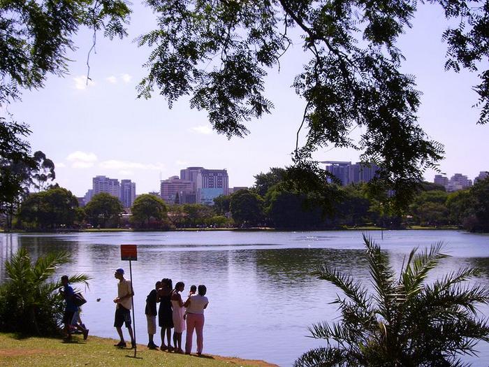 Ad:  800px-2560x1920_Lake_in_Parque_do_Ibirapuera.jpg
Gsterim: 424
Boyut:  101.3 KB