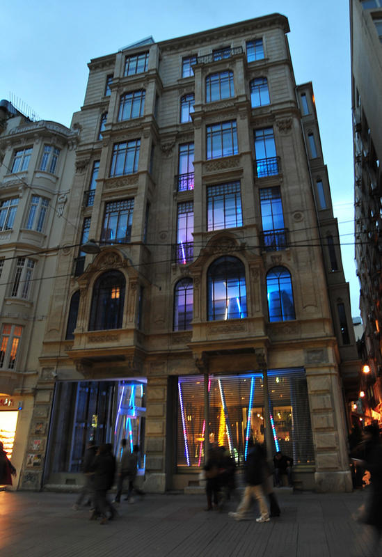 Ad: gar_0353.jpg
Gösterim: 443
Boyut: 86.0 KB