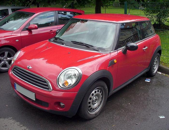 Ad:  781px-Mini_One_rot.jpg
Gsterim: 239
Boyut:  81.5 KB