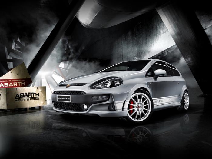 Ad:  2011-abarth-punto-evo-1024-768-5801.jpg
Gsterim: 167
Boyut:  43.3 KB