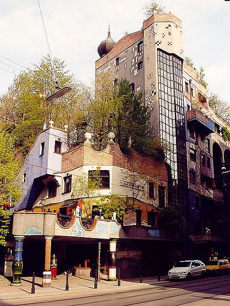 Ad: 451px-Hundertwasserhaus_2.jpg
Gösterim: 314
Boyut: 97.6 KB