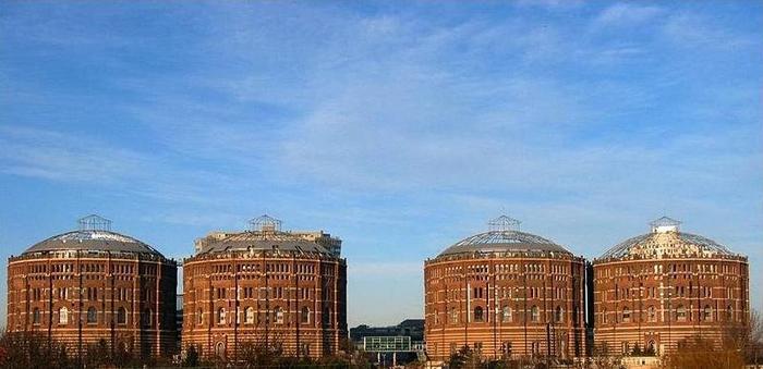 Ad: 800px-Gasometer-hyblerpark-2001.jpg
Gösterim: 251
Boyut: 39.8 KB Ad: 800px-Gasometer-hyblerpark-2001.jpg
Gösterim: 251
Boyut: 39.8 KB