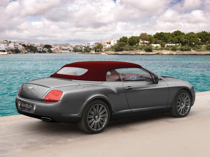 Ad:  bentley-continental-gtc-2009-1024-768-5930.jpg
Gsterim: 197
Boyut:  49.5 KB