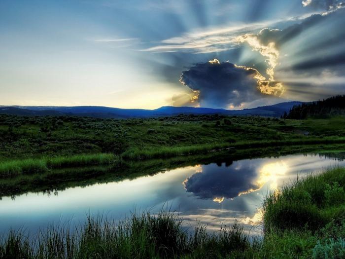 Ad:  sunset-after-the-clouds-1024-768-5936.jpg
G�sterim: 168
Boyut:  51.0 KB