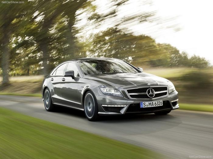 Ad:  Mercedes-Benz-CLS63_AMG_2012_800x600_wallpaper_08.jpg
G�sterim: 210
Boyut:  55.7 KB