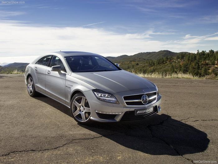 Ad:  Mercedes-Benz-CLS63_AMG_2012_800x600_wallpaper_09.jpg
G�sterim: 252
Boyut:  57.3 KB