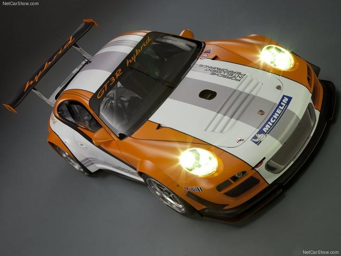 Ad:  Porsche-911_GT3_R_Hybrid_2.0_2011_800x600_wallpaper_01.jpg
Gsterim: 206
Boyut:  39.0 KB