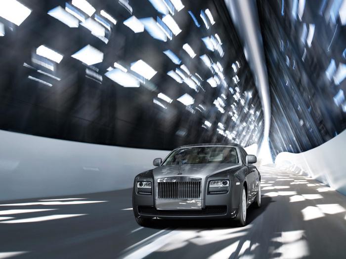 Ad:  rolls-royce-ghost-1280-960-4176.jpg
Gsterim: 224
Boyut:  50.3 KB