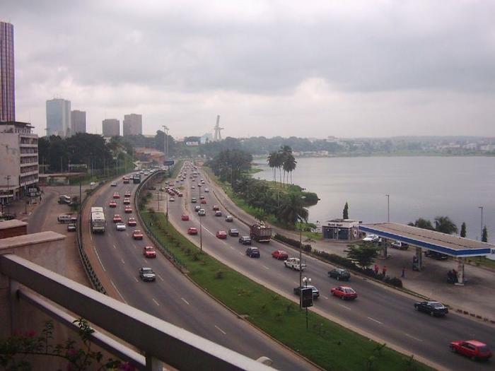 Ad:  800px-Abidjan-Plateau1.jpg
Gsterim: 128
Boyut:  42.1 KB