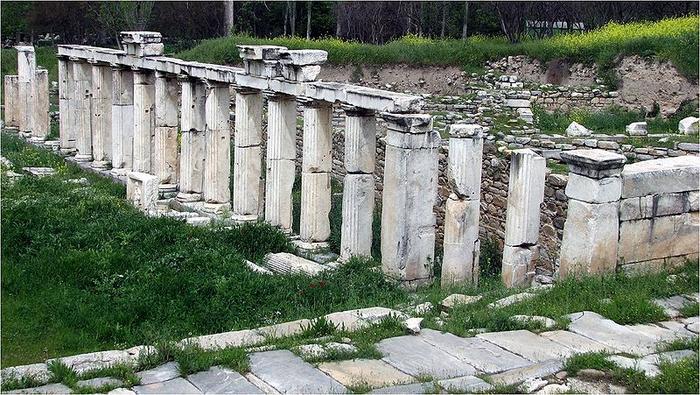 Ad:  800px-Sebasteion04.jpg
Gsterim: 364
Boyut:  96.6 KB