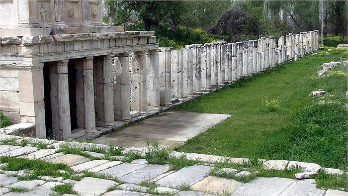 Ad:  800px-Sebasteion06.jpg
Gsterim: 339
Boyut:  86.5 KB