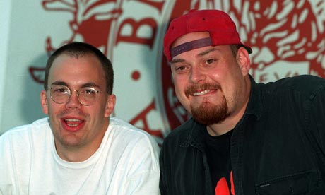 Ad:  wachowski-biraderler_107797.jpg
Gsterim: 2048
Boyut:  21.6 KB