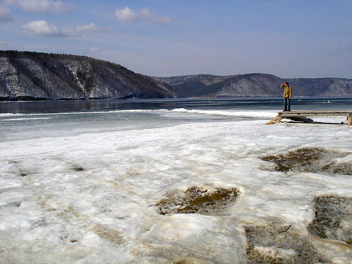Ad:  800px-Angara-Lake_Baikal_2.jpg
Gsterim: 338
Boyut:  77.2 KB