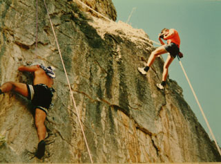 Ad: daclk.jpg
Gösterim: 1163
Boyut: 26.3 KB