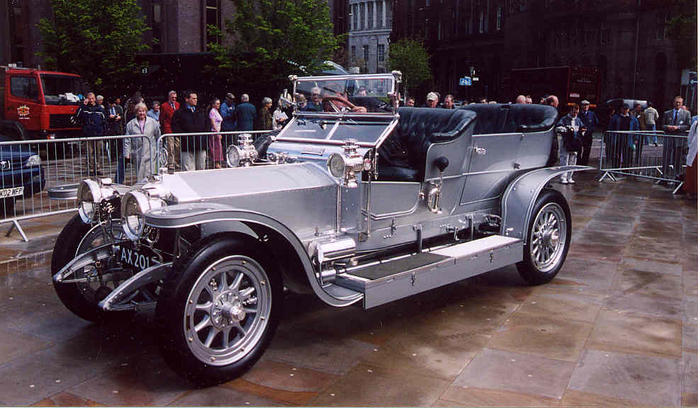 Ad:  Rolls-Royce-Silver-Ghost.jpg
G�sterim: 193
Boyut:  70.7 KB