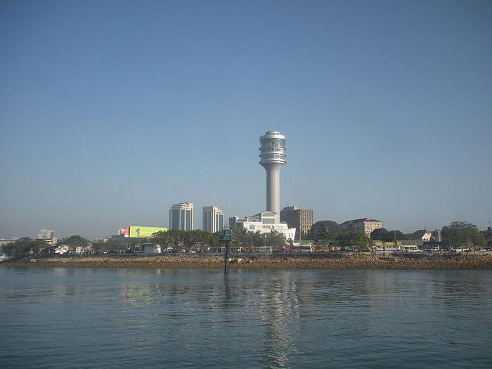 Ad:  800px-The_waterfront_of_Dar_es_Salaam.jpg
G�sterim: 250
Boyut:  35.1 KB