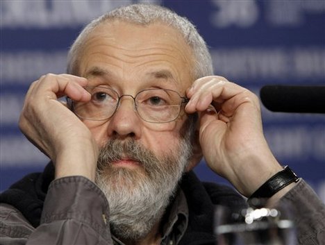 Ad: Mike_leigh.jpg
Gösterim: 254
Boyut: 29.8 KB Ad: Mike_leigh.jpg
Gösterim: 254
Boyut: 29.8 KB