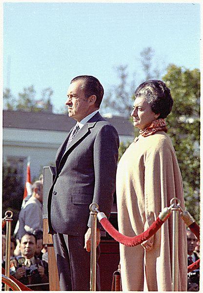 Ad: Indira_and_Nixon.JPG
Gösterim: 880
Boyut: 60.6 KB